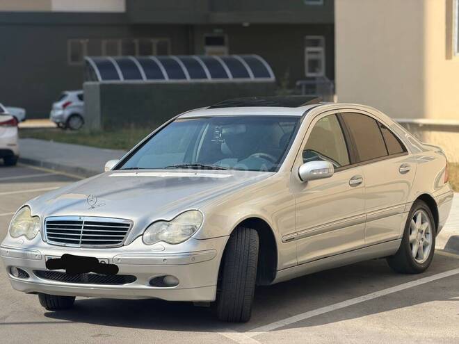 Mercedes C 240-3
