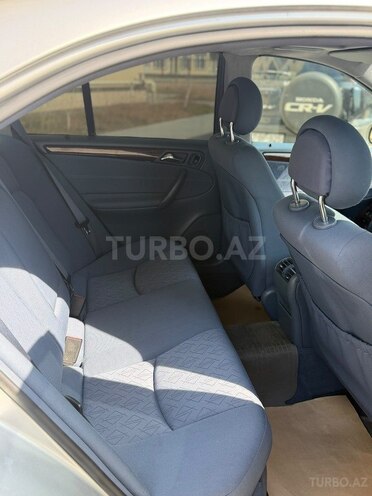 Mercedes C 240-10