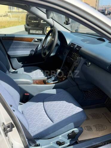 Mercedes C 240-7