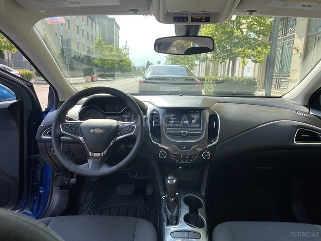 Chevrolet Cruze-5