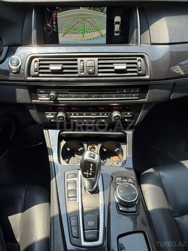 BMW 520d-13