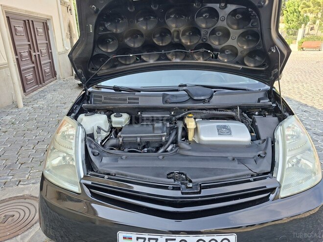 Toyota Prius-3