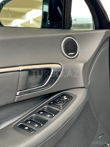 Hyundai Sonata-9
