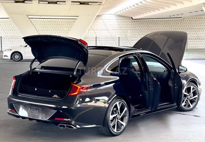 Hyundai Sonata-14