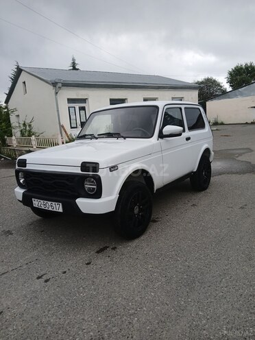 LADA (VAZ) Niva-1