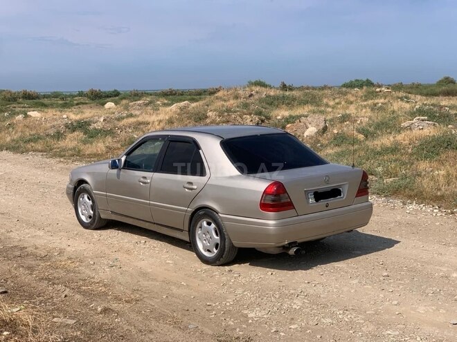 Mercedes C 220-3