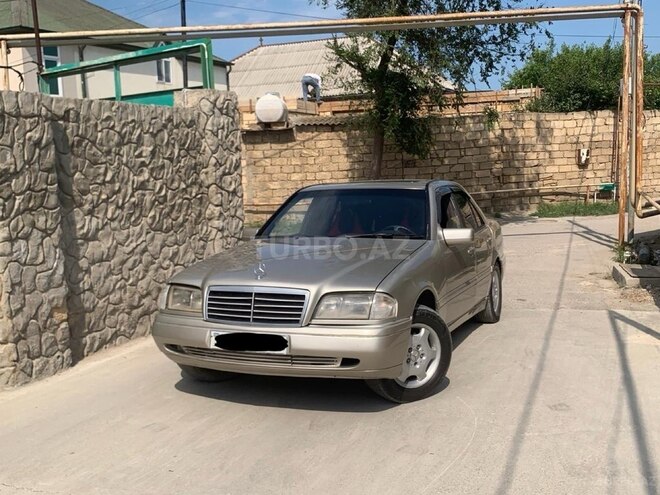Mercedes C 220-7