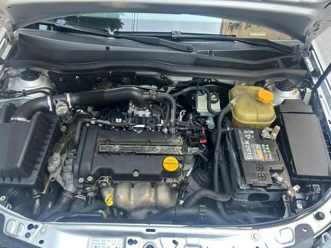 Opel Astra-3