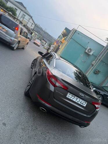 Kia Optima-2