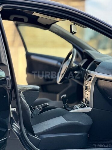 Opel Astra-13