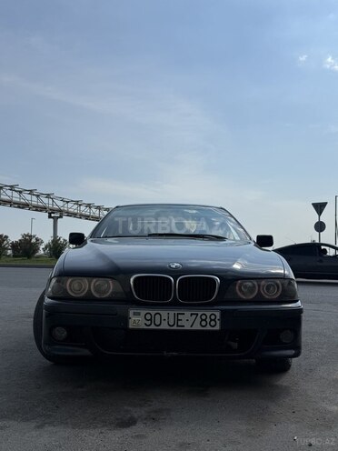BMW 520-1