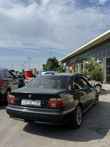 BMW 520-4