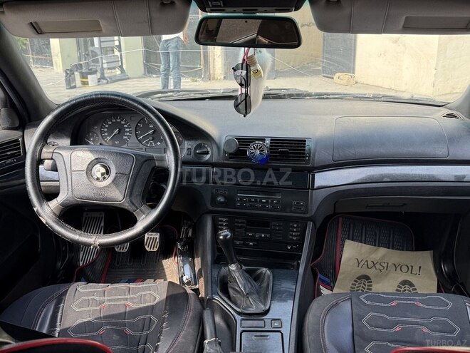 BMW 520-7