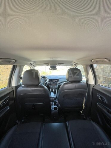 Chevrolet Trax-8