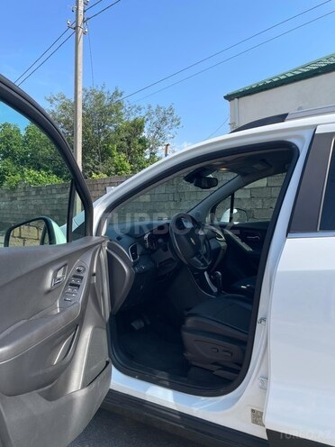 Chevrolet Trax-6