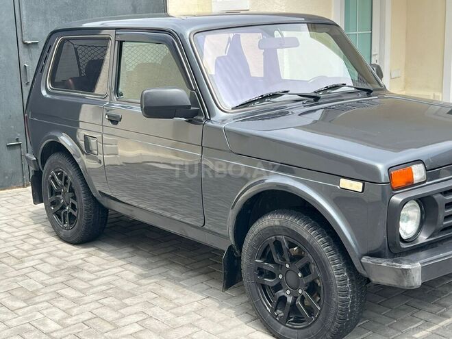 LADA (VAZ) Niva-2