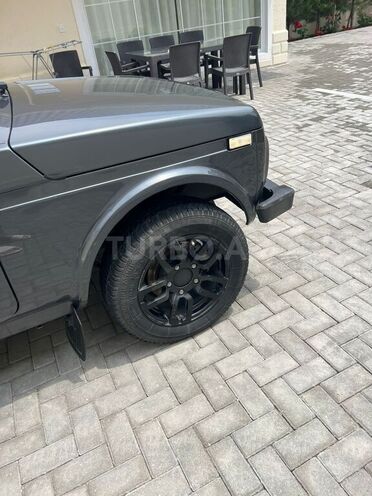 LADA (VAZ) Niva-5