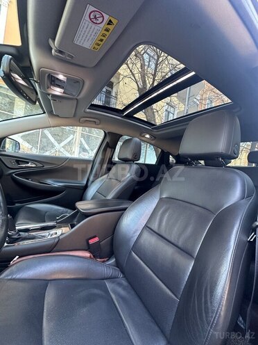 Chevrolet Malibu-5