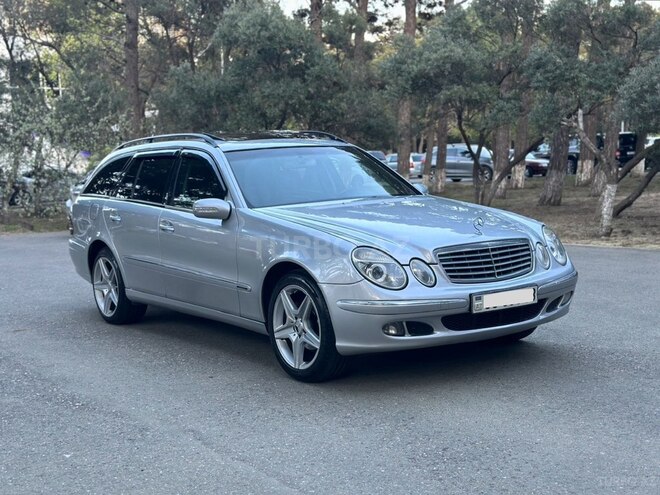 Mercedes E 220-4