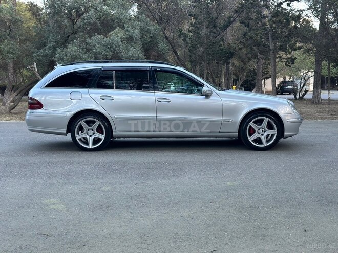 Mercedes E 220-7