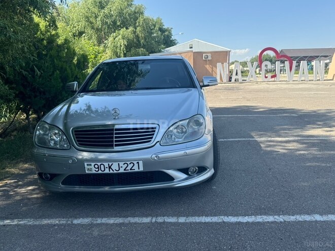 Mercedes S 430-1