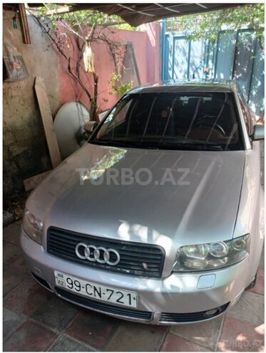 Audi A4-1
