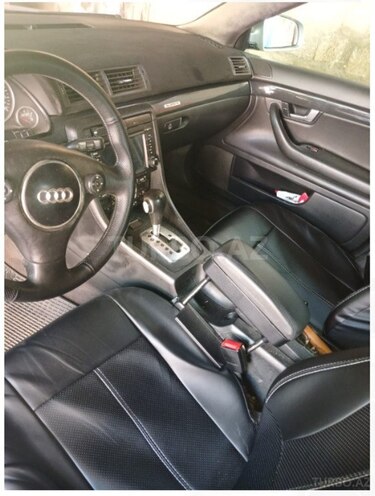Audi A4-6