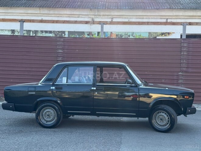 LADA (VAZ) 2107-4