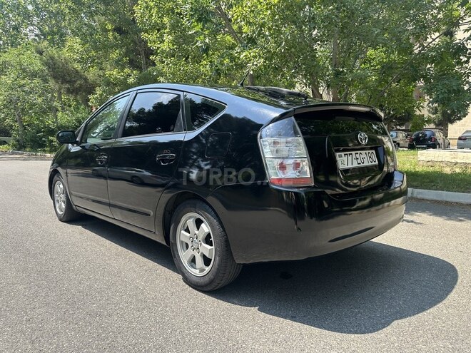 Toyota Prius-6
