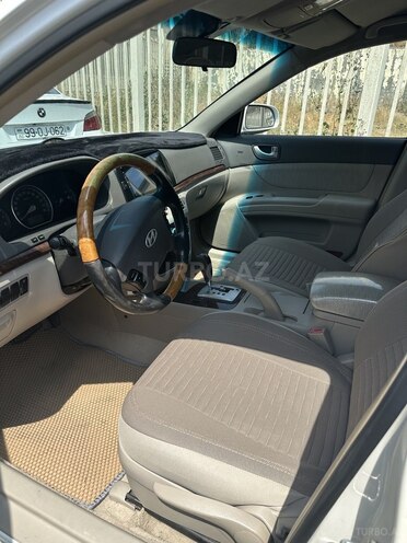 Hyundai Sonata-5