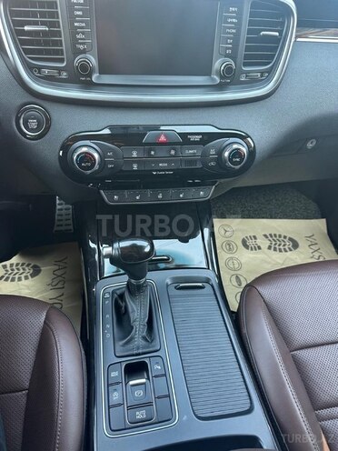Kia Sorento-20