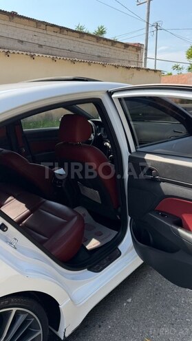 Hyundai Elantra-14