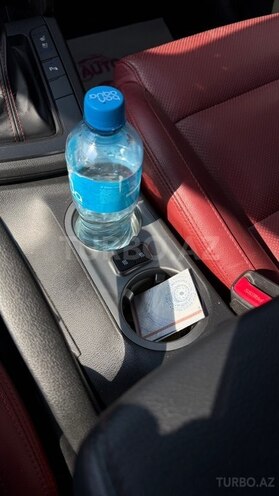 Hyundai Elantra-19