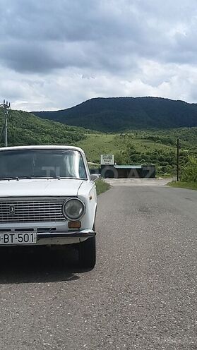 LADA (VAZ) 21011-5
