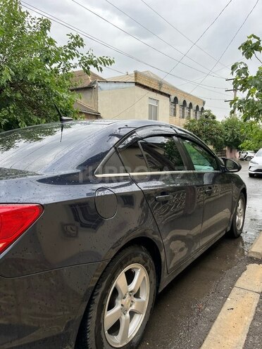 Chevrolet Cruze-3