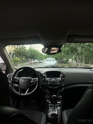 Chevrolet Cruze-4