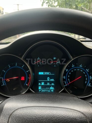 Chevrolet Cruze-5