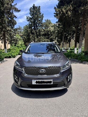 Kia Sorento-1