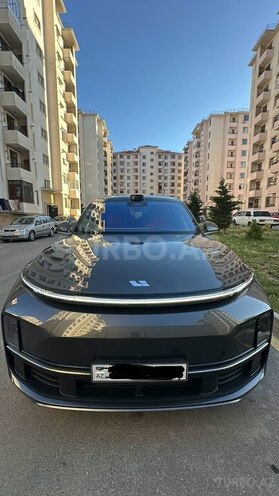 Li Auto L9-6