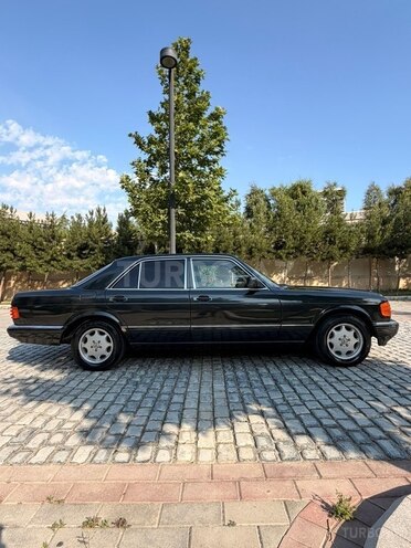 Mercedes 300 SE-3
