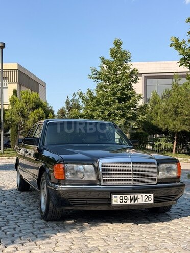 Mercedes 300 SE-1