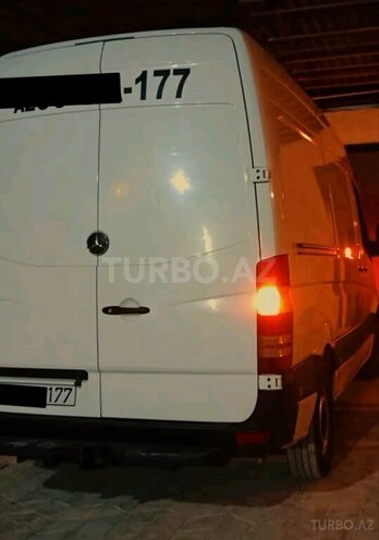 Mercedes Sprinter 215-2