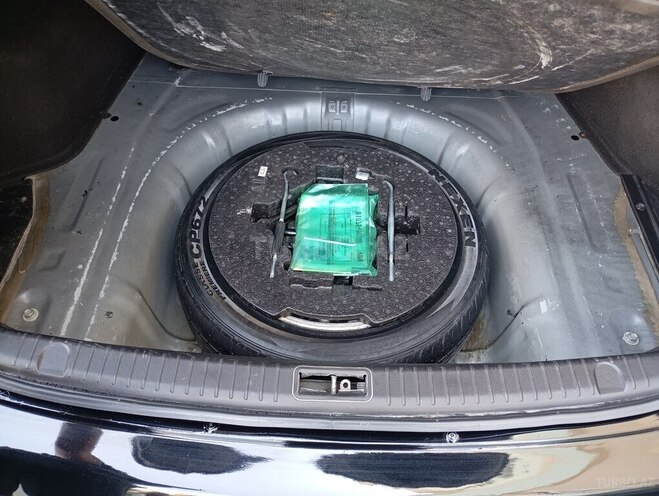 Hyundai Sonata-5