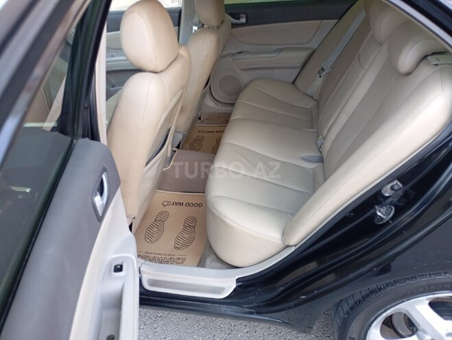 Hyundai Sonata-8