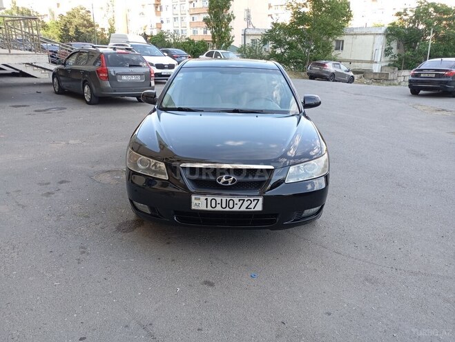Hyundai Sonata-16