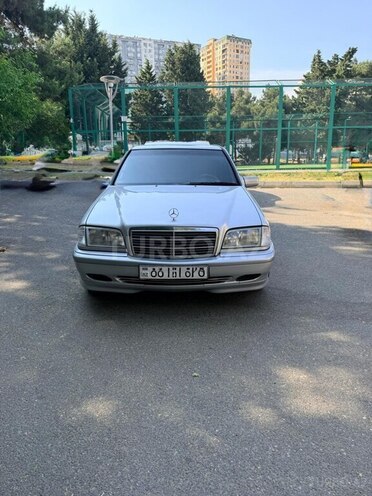 Mercedes C 180-1