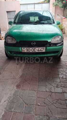 Opel Corsa-1