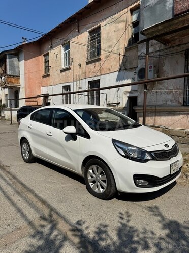 Kia Rio-7