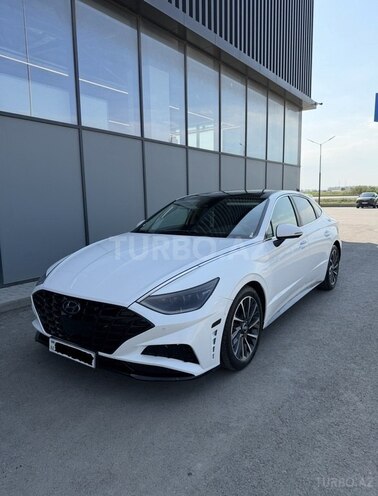 Hyundai Sonata-3