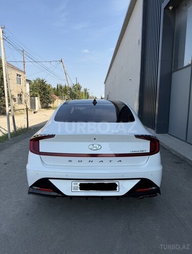 Hyundai Sonata-2